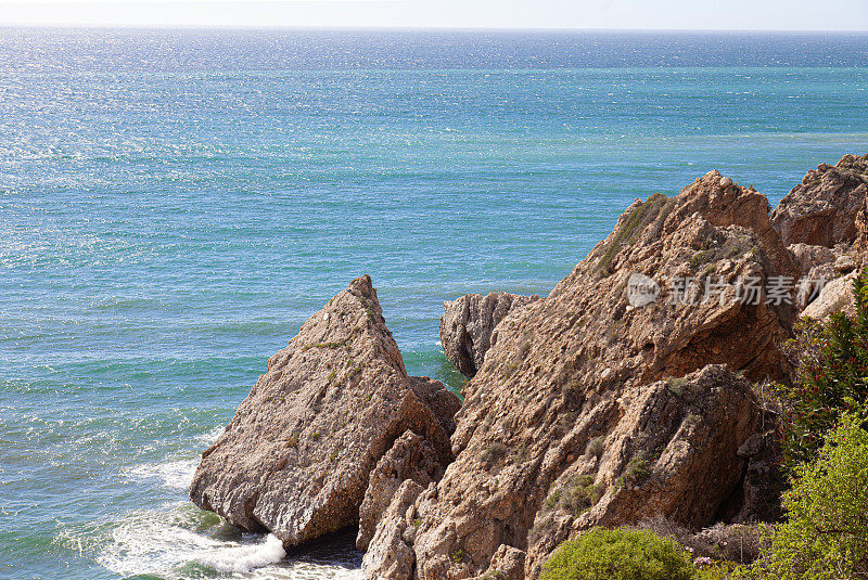 Playa del Carabeo, Nerja, Costa del Sol，西班牙